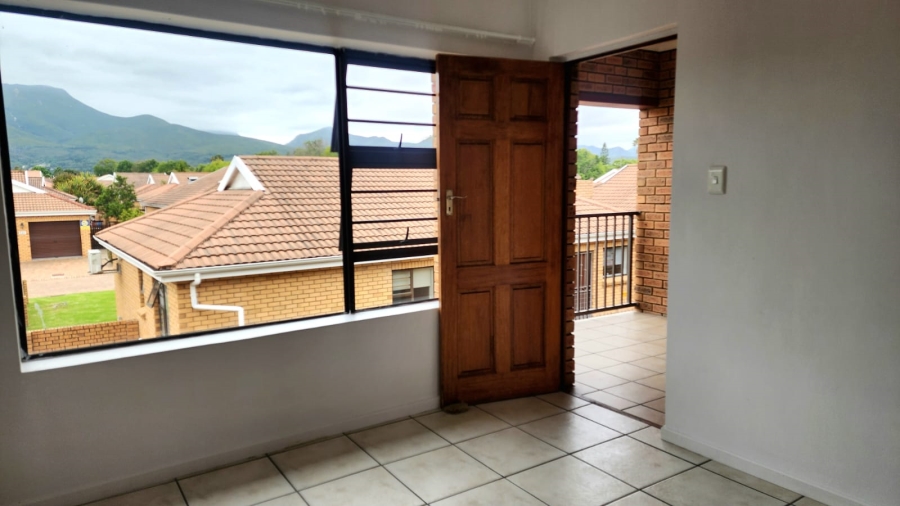 To Let 2 Bedroom Property for Rent in George East Western Cape